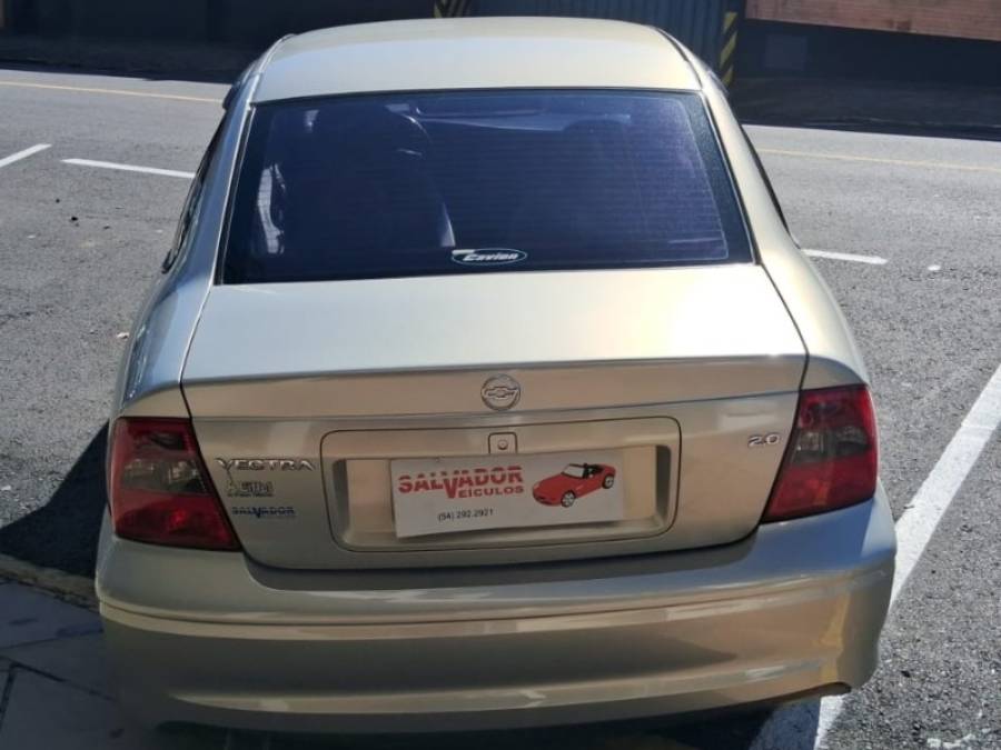CHEVROLET - VECTRA - 2004/2005 - Bege - R$ 34.900,00
