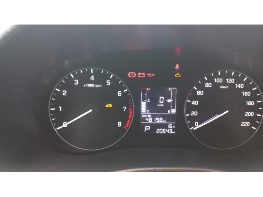 HYUNDAI - CRETA - 2021/2022 - Prata - R$ 99.900,00