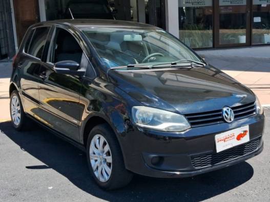 VOLKSWAGEN - FOX - 2011/2012 - Preta - R$ 37.000,00