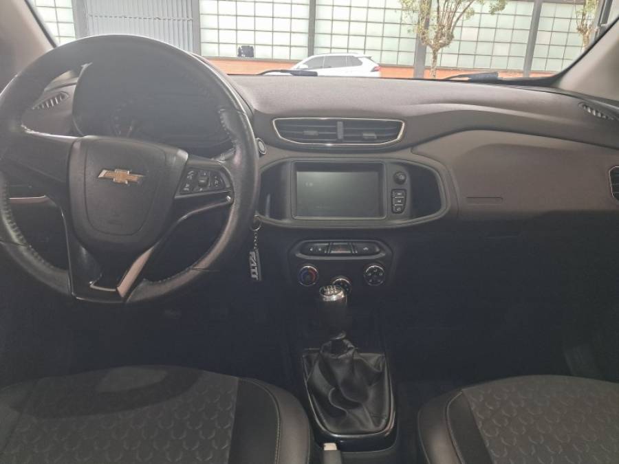 CHEVROLET - PRISMA - 2016/2017 - Branca - R$ 58.900,00