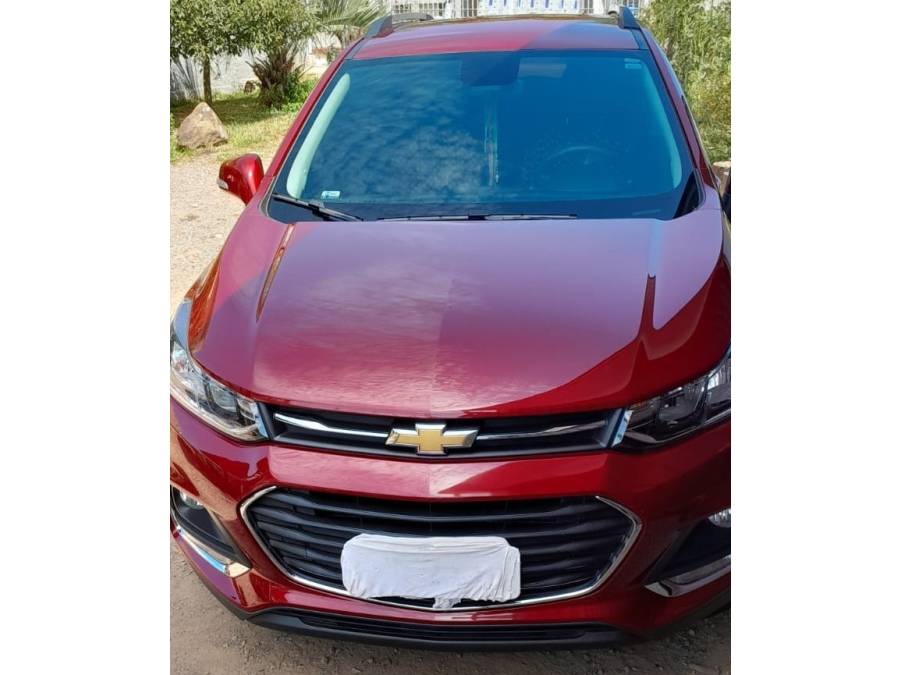 CHEVROLET - TRACKER - 2017/2018 - Vermelha - R$ 84.900,00