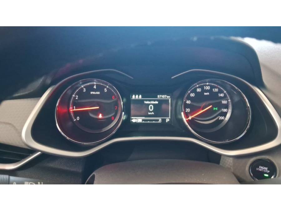 CHEVROLET - ONIX - 2020/2020 - Prata - R$ 77.900,00