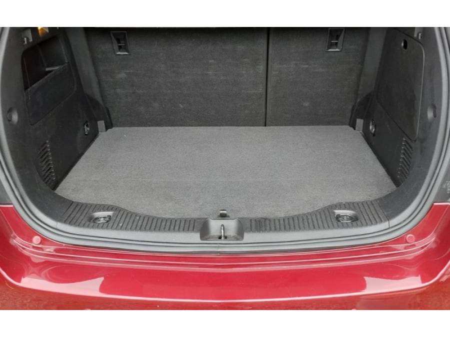 CHEVROLET - TRACKER - 2017/2018 - Vermelha - R$ 84.900,00