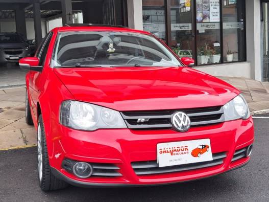 VOLKSWAGEN - GOLF - 2013/2014 - Vermelha - R$ 69.900,00