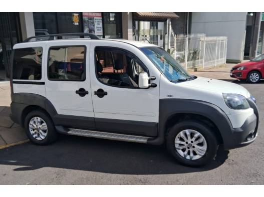 FIAT - DOBLÓ - 2014/2014 - Branca - R$ 54.900,00