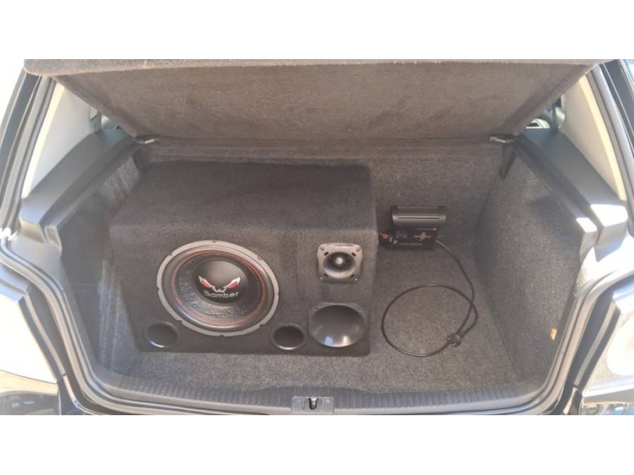 VOLKSWAGEN - GOLF - 2010/2011 - Preta - R$ 60.000,00