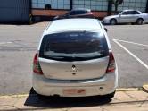 RENAULT - SANDERO - 2013/2014 - Branca - R$ 32.500,00