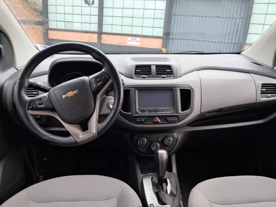 CHEVROLET - SPIN - 2015/2016 - Prata - R$ 57.900,00