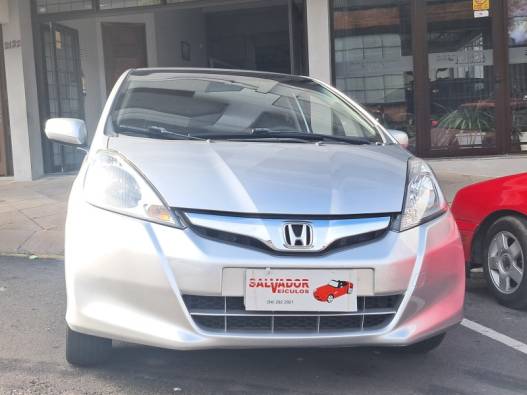HONDA - FIT - 2013/2014 - Prata - R$ 61.900,00