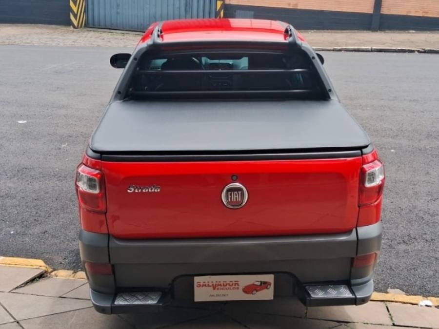 FIAT - STRADA - 2019/2020 - Vermelha - R$ 82.000,00