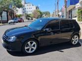 VOLKSWAGEN - GOLF - 2010/2011 - Preta - R$ 60.000,00