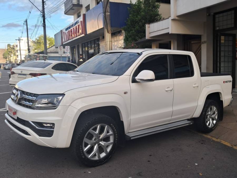 VOLKSWAGEN - AMAROK - 2017/2017 - Branca - R$ 132.000,00
