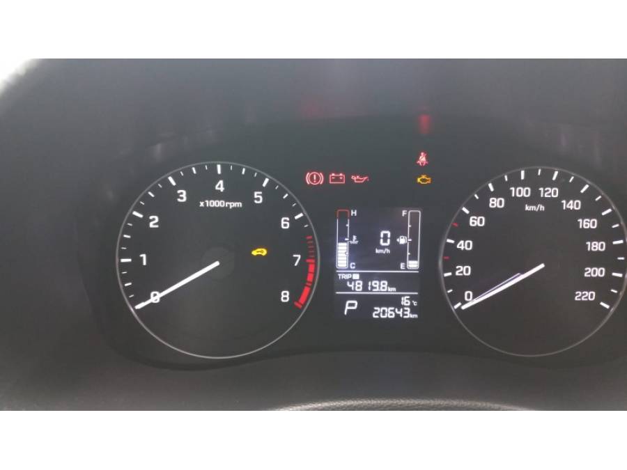 HYUNDAI - CRETA - 2021/2022 - Prata - R$ 103.900,00