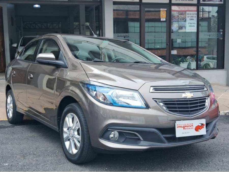 CHEVROLET - PRISMA - 2013/2014 - Cinza - R$ 51.000,00