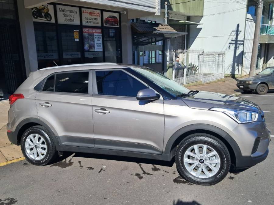 HYUNDAI - CRETA - 2021/2022 - Prata - R$ 98.900,00