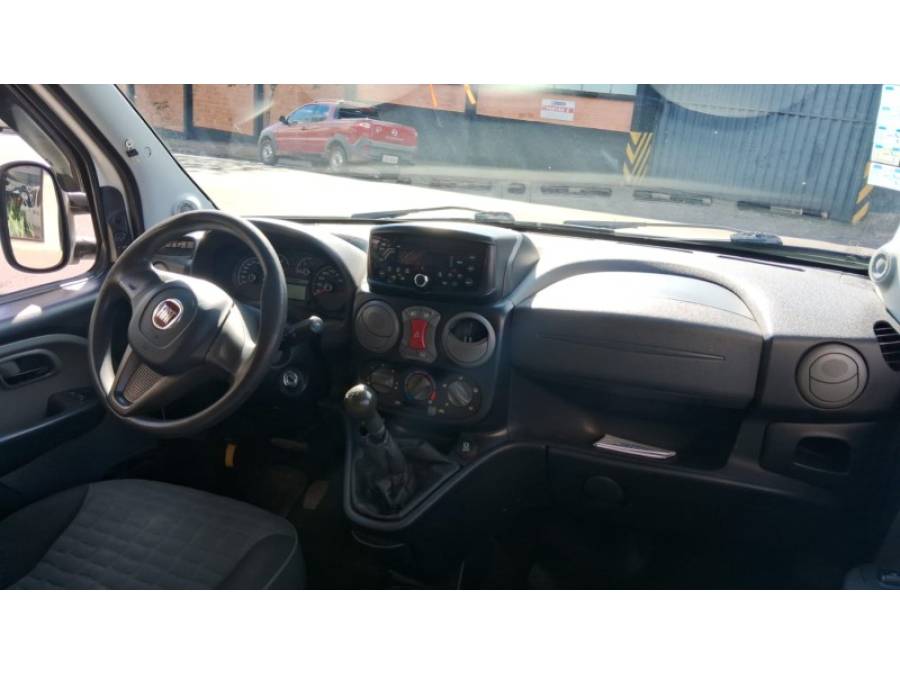 FIAT - DOBLÓ - 2014/2014 - Branca - R$ 54.900,00