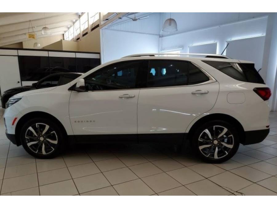 CHEVROLET - EQUINOX - 2023/2024 - Branca - R$ 199.000,00