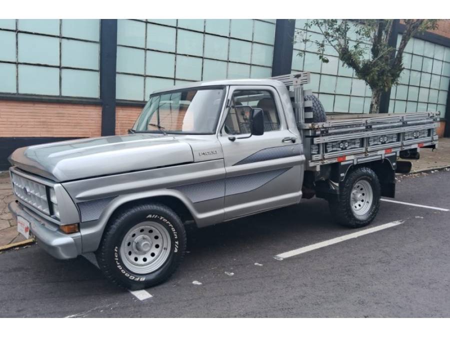 FORD - F-1000 - 1984/1984 - Prata - R$ 74.900,00