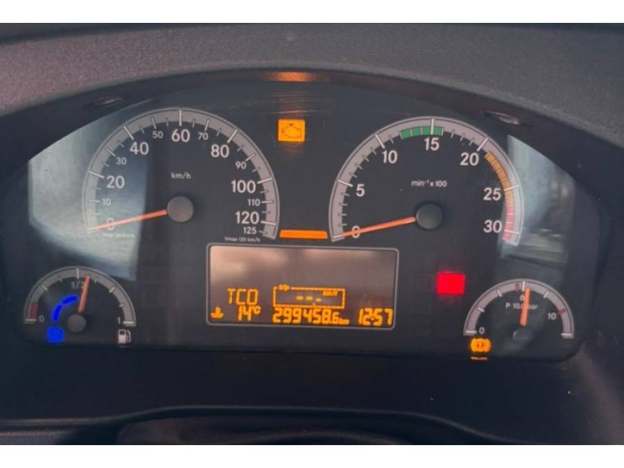 MERCEDES-BENZ - ACCELO 1016 - 2012/2012 - Vermelha - R$ 250.000,00
