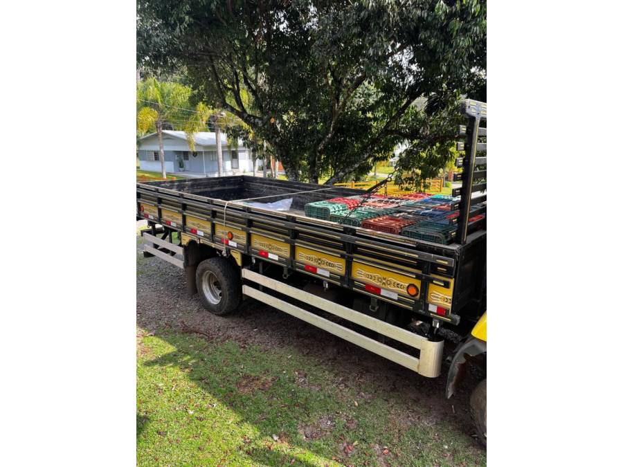 MERCEDES-BENZ - 712 2P (DIESEL) - 2008/2009 - Amarela - Sob Consulta