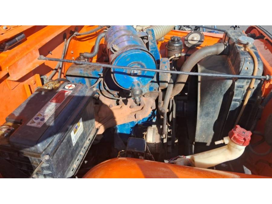 FORD - JEEP - 1979/1979 - Laranja - R$ 57.000,00