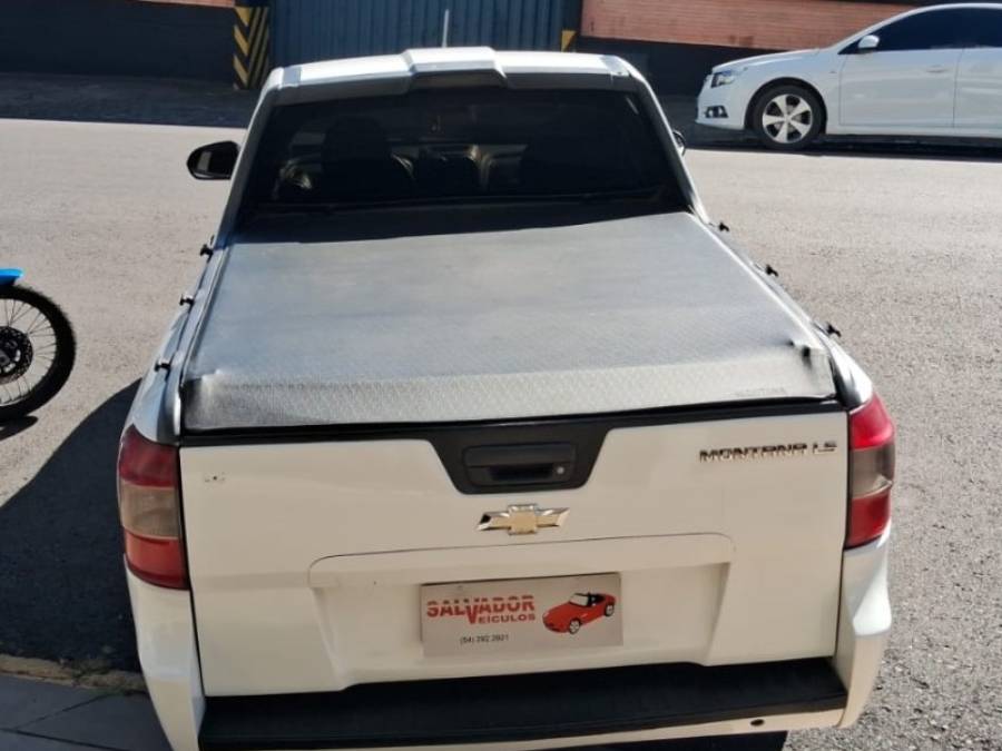 CHEVROLET - MONTANA - 2012/2013 - Branca - R$ 39.000,00