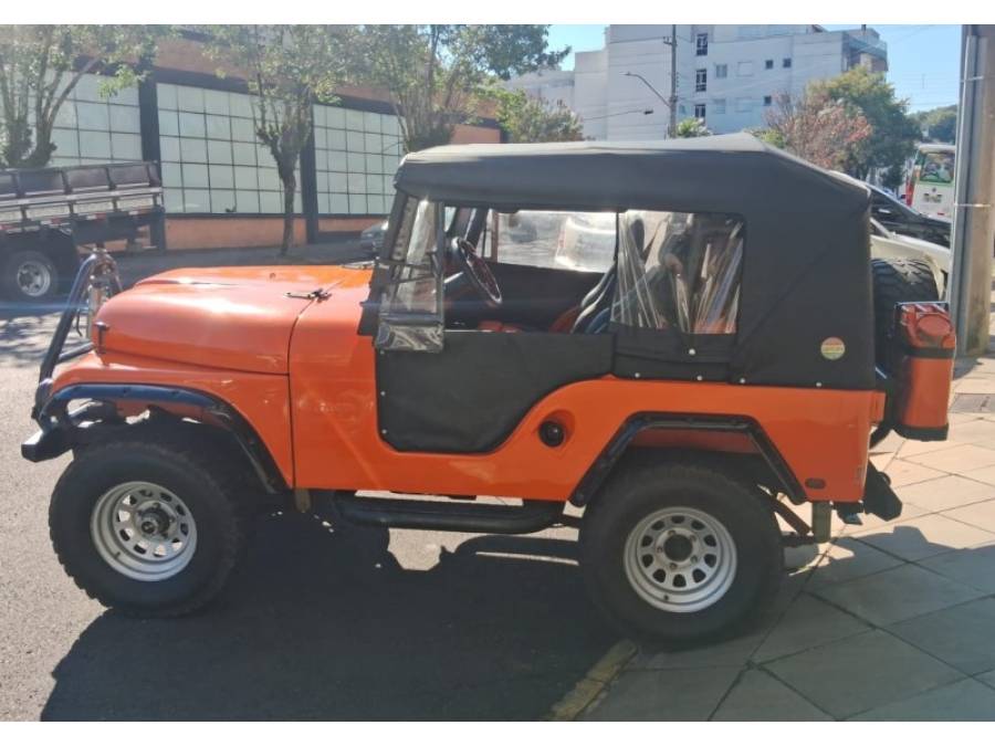 FORD - JEEP - 1979/1979 - Laranja - R$ 57.000,00