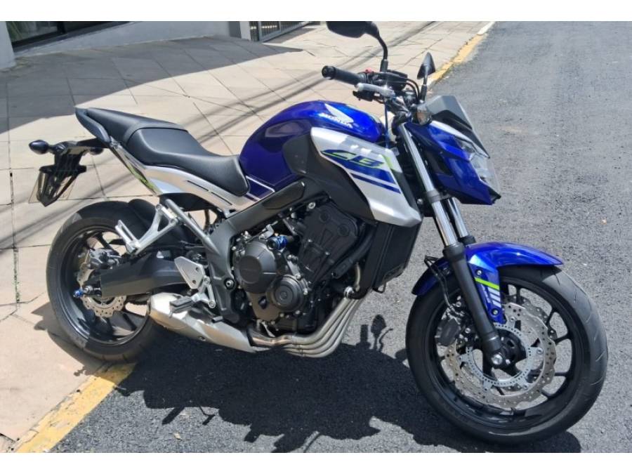 HONDA - CB 650 - 2017/2018 - Azul - R$ 45.000,00