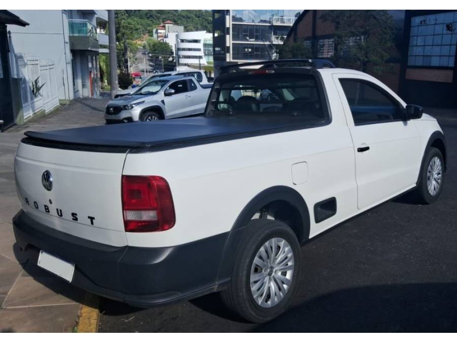 VOLKSWAGEN - SAVEIRO - 2021/2022 - Branca - R$ 67.900,00