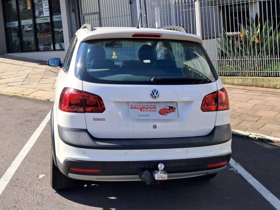 VOLKSWAGEN - SPACE CROSS - 2014/2014 - Branca - R$ 54.000,00