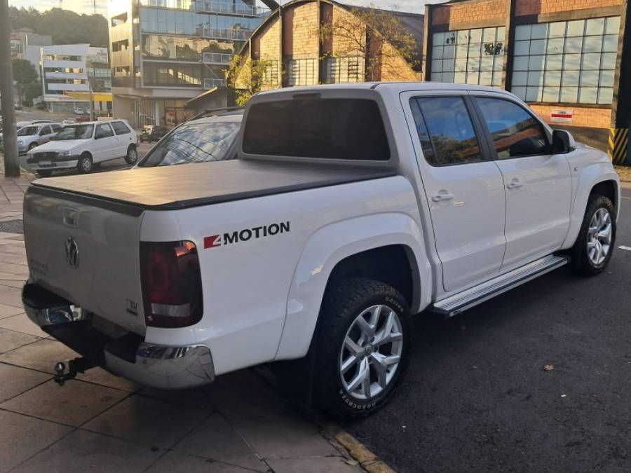 VOLKSWAGEN - AMAROK - 2017/2017 - Branca - R$ 132.000,00