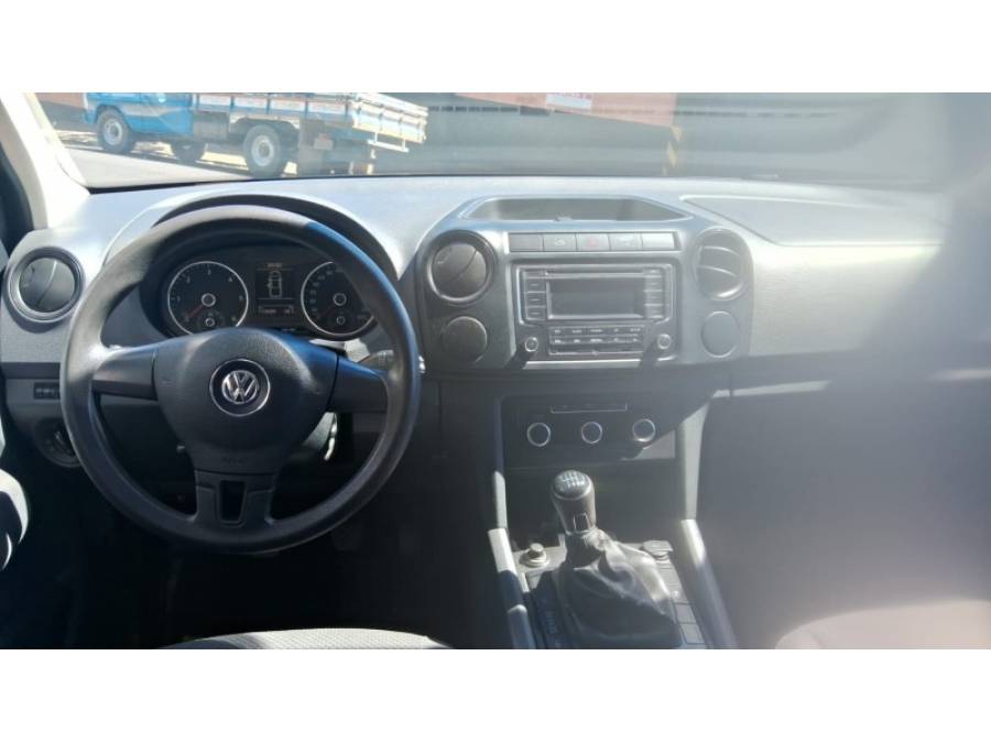 VOLKSWAGEN - AMAROK - 2014/2015 - Prata - R$ 88.000,00