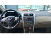 TOYOTA - COROLLA - 2013/2014 - Prata - R$ 75.000,00