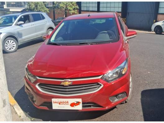 CHEVROLET - ONIX - 2017/2018 - Vermelha - R$ 52.000,00