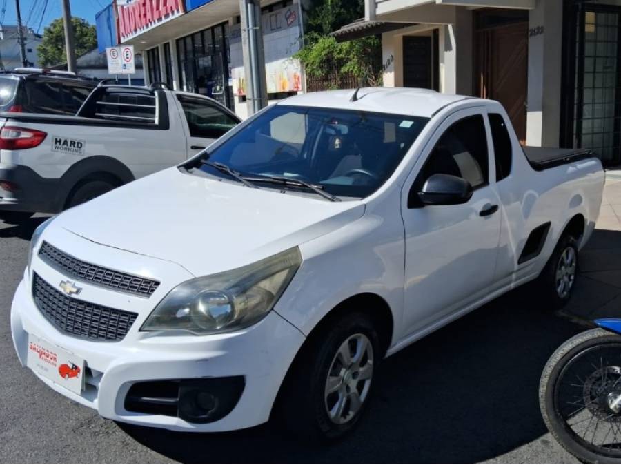 CHEVROLET - MONTANA - 2012/2013 - Branca - R$ 39.000,00