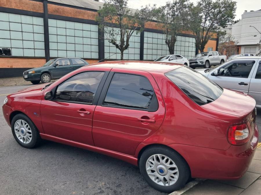 FIAT - SIENA - 2007/2007 - Vermelha - R$ 28.000,00