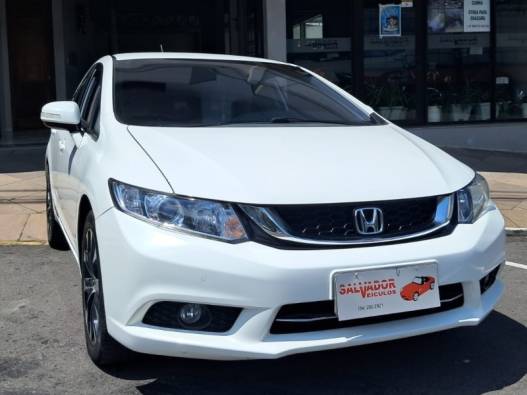 HONDA - CIVIC - 2015/2016 - Branca - R$ 87.900,00