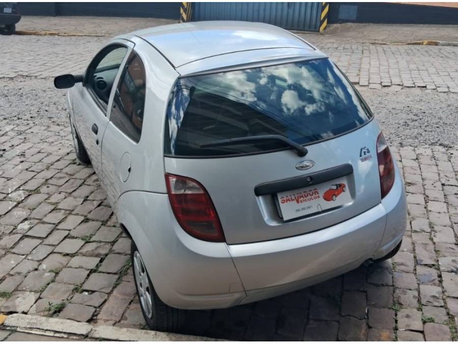 FORD - KA - 2003/2003 - Prata - R$ 15.000,00